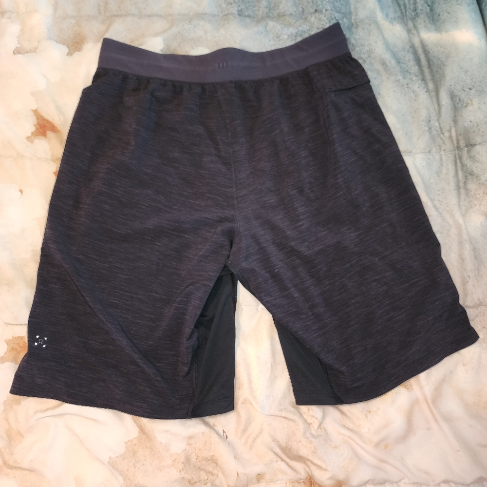 Mens Lululemon Pace Breaker shorts